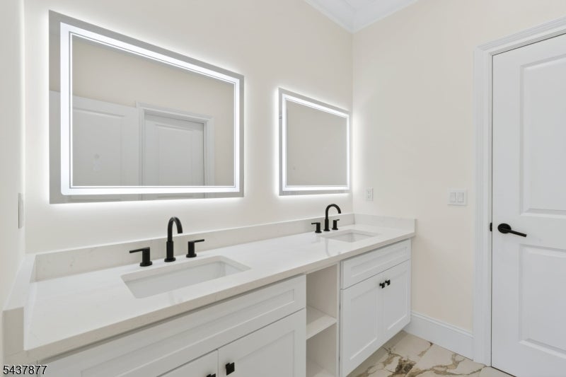 13 Harding Pl