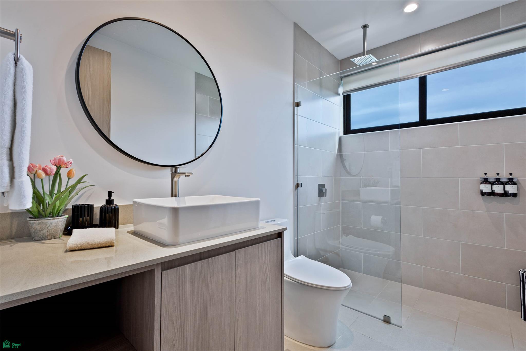 Luxury Ocean View Condo