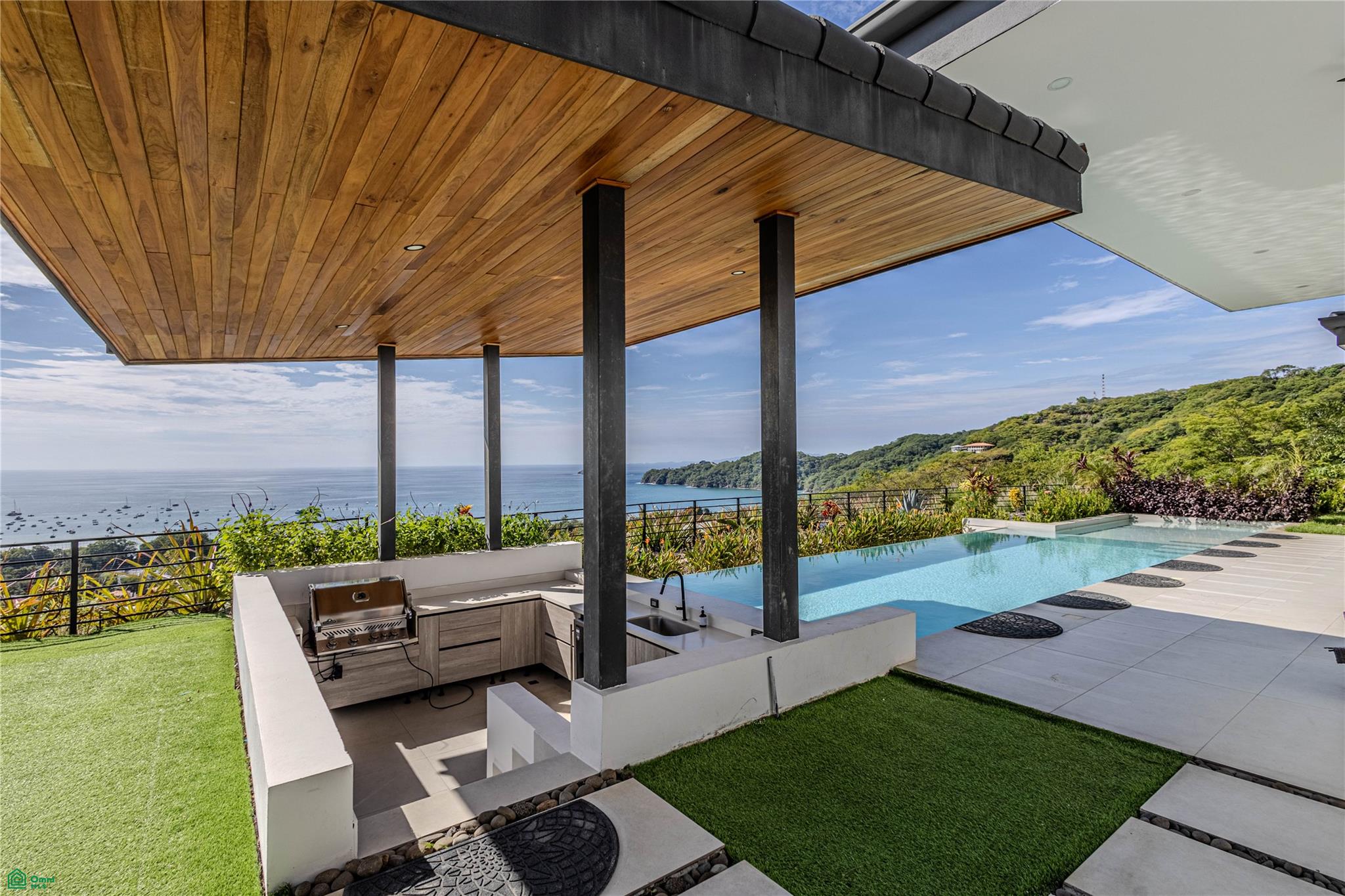 Casa Siete Cielos Pacifico Heights