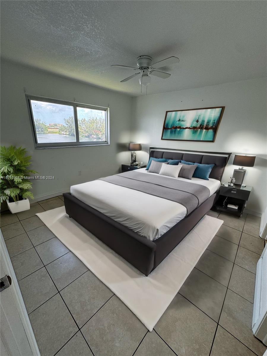 9915 W Okeechobee Rd # 508 Unit: 2-508