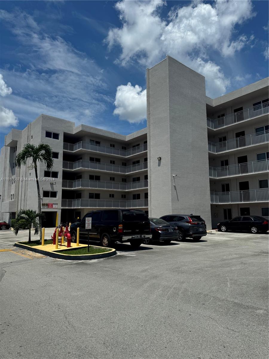9915 W Okeechobee Rd # 508 Unit: 2-508