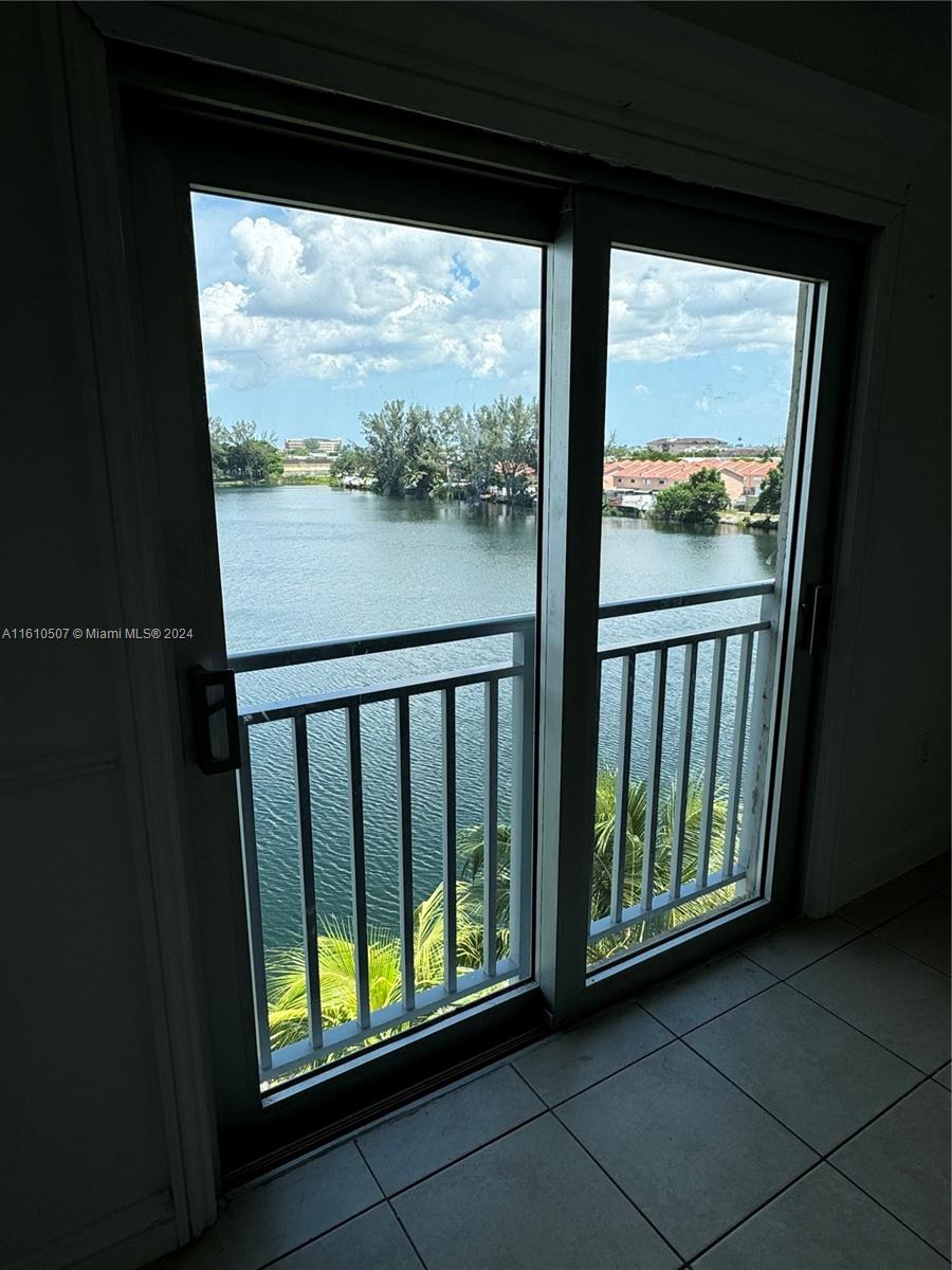 9915 W Okeechobee Rd # 508 Unit: 2-508