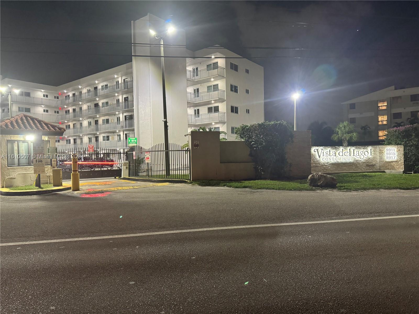9915 W Okeechobee Rd # 508 Unit: 2-508