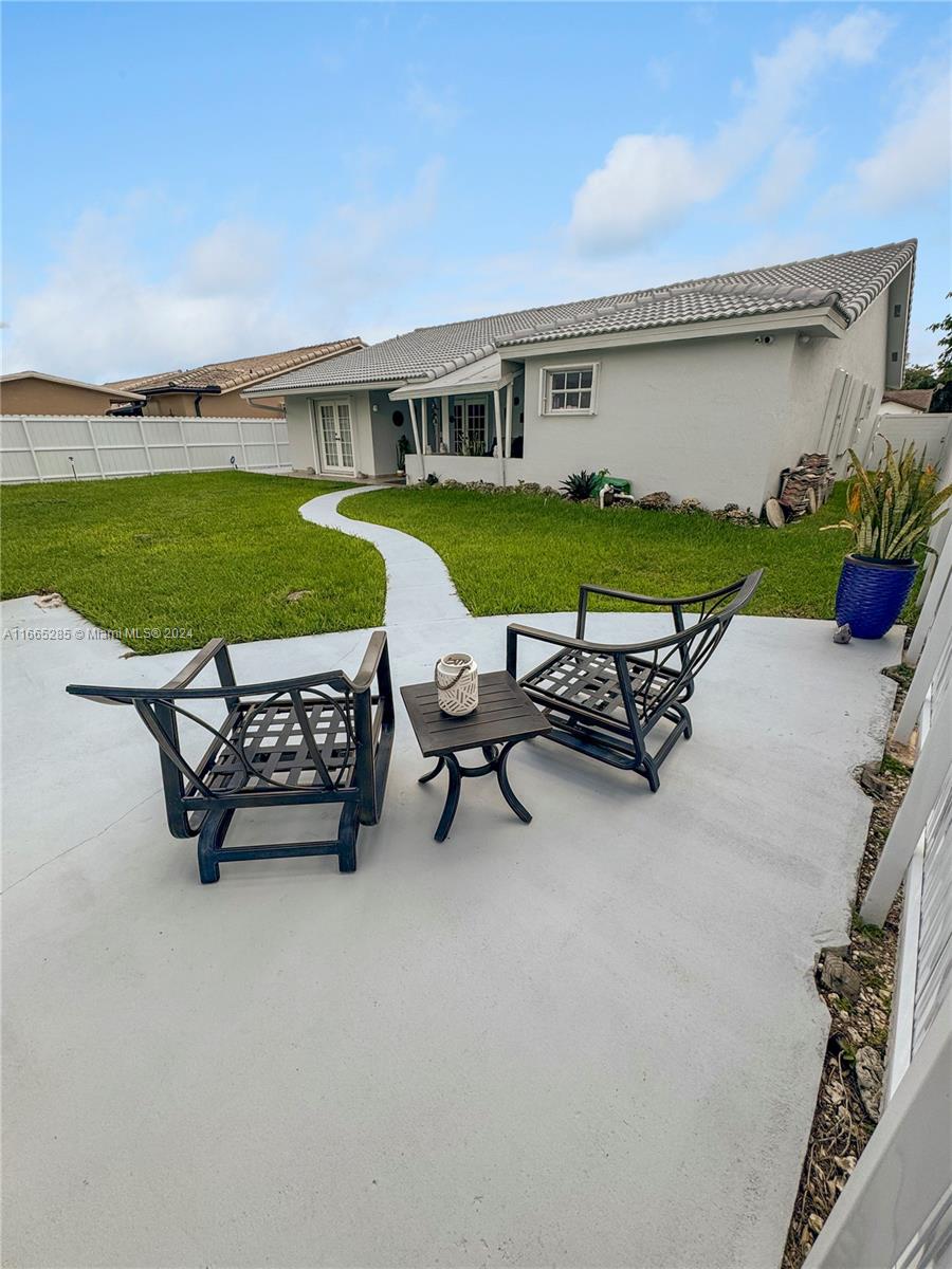 14863 SW 173rd Ter