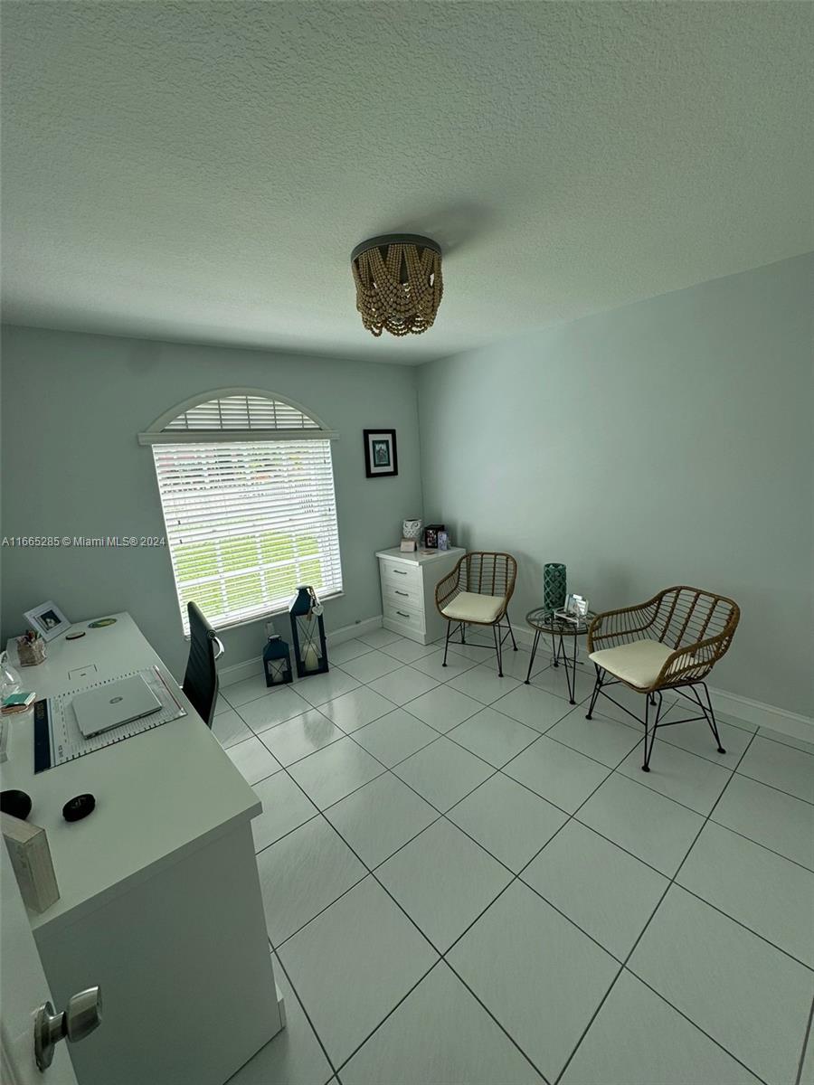 14863 SW 173rd Ter