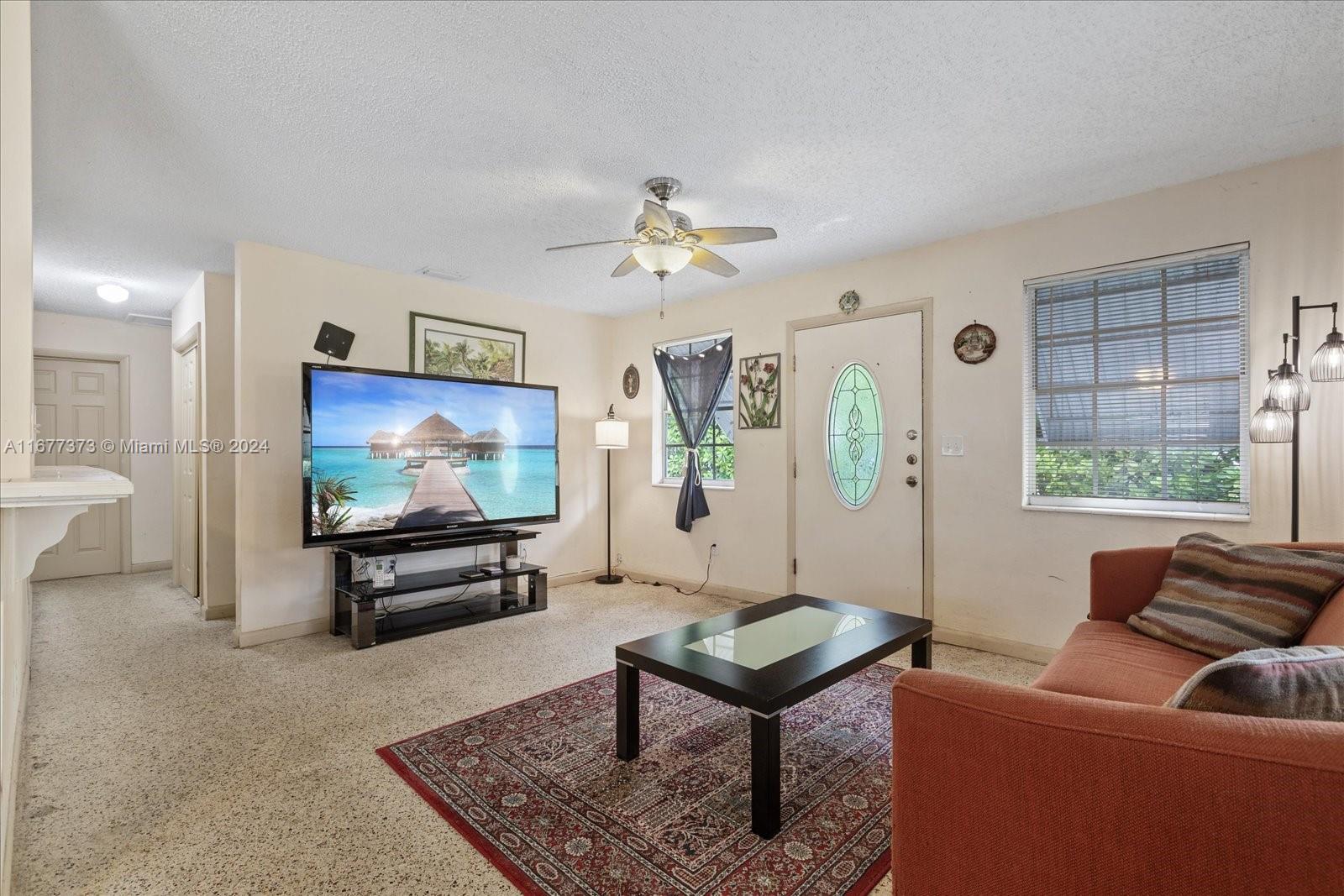 6121 Tamiami Canal Rd