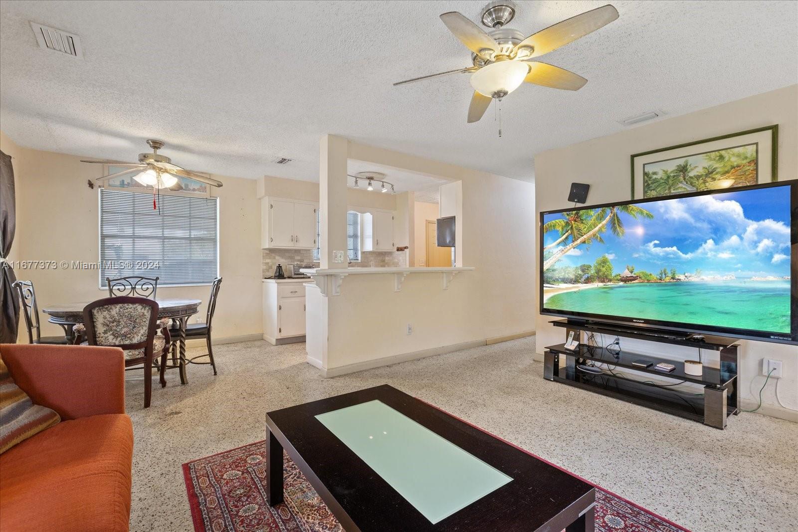 6121 Tamiami Canal Rd