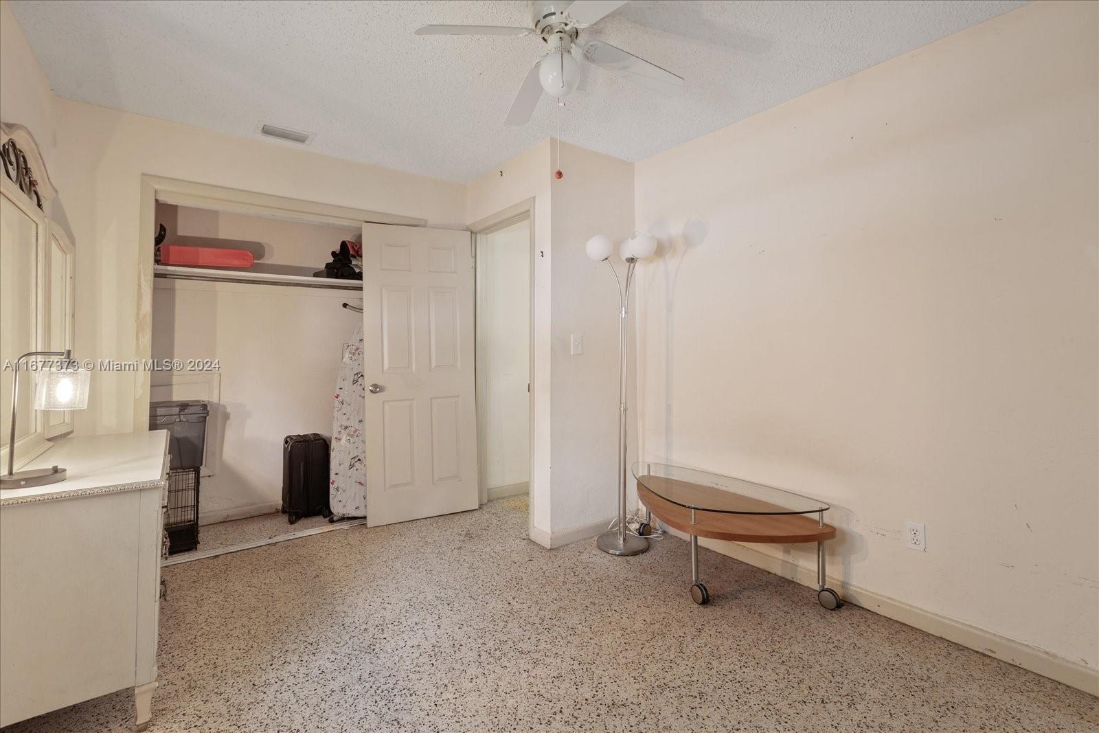 6121 Tamiami Canal Rd