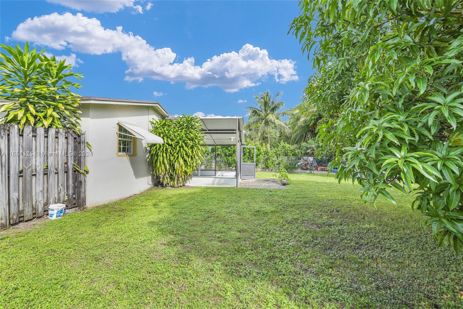 4350 NW 59th St