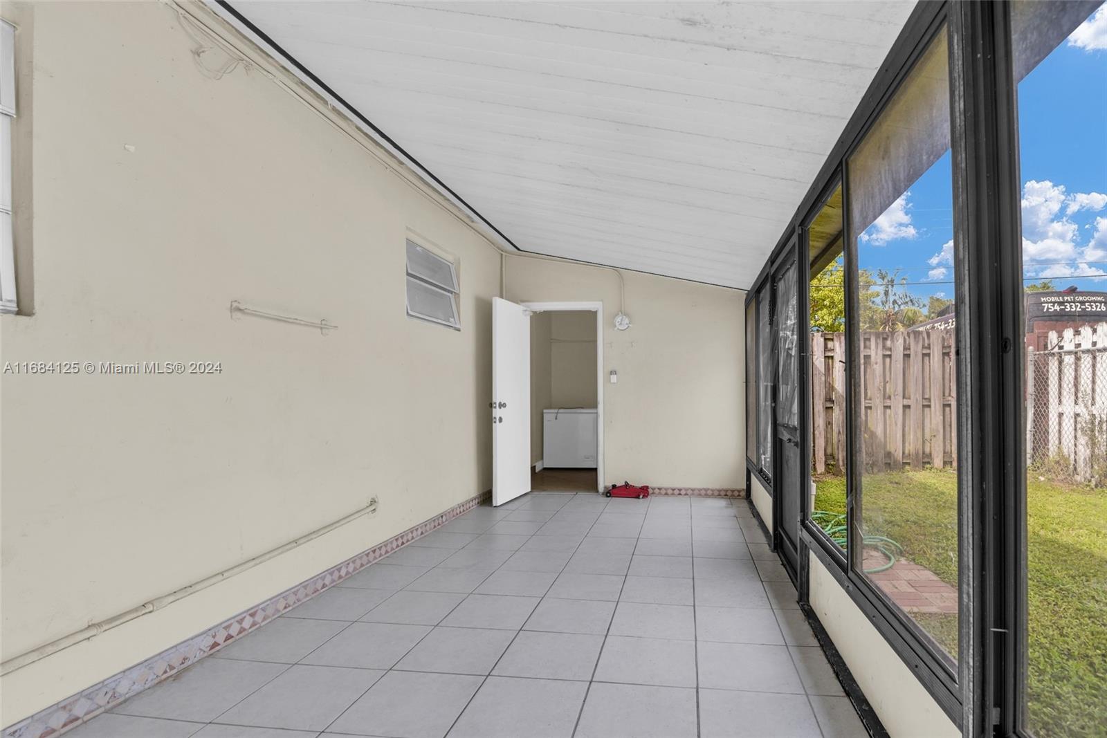 4350 NW 59th St