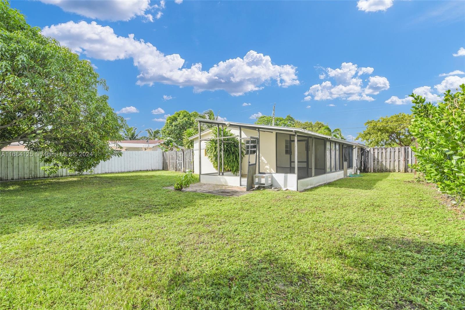 4350 NW 59th St