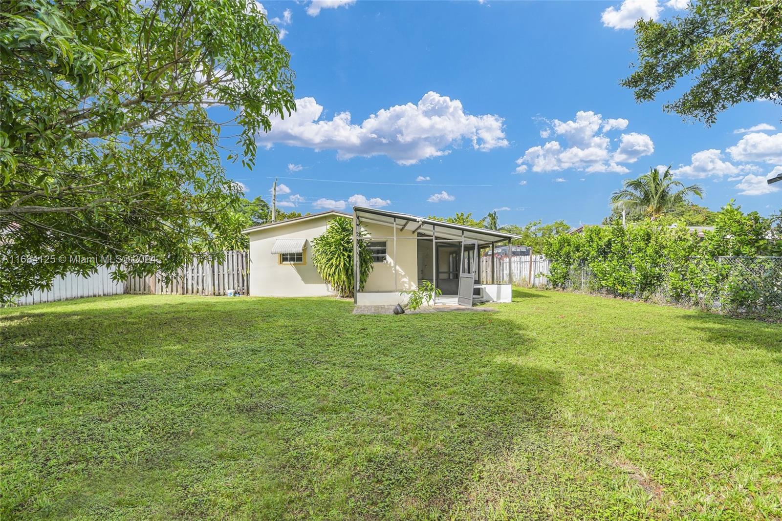 4350 NW 59th St