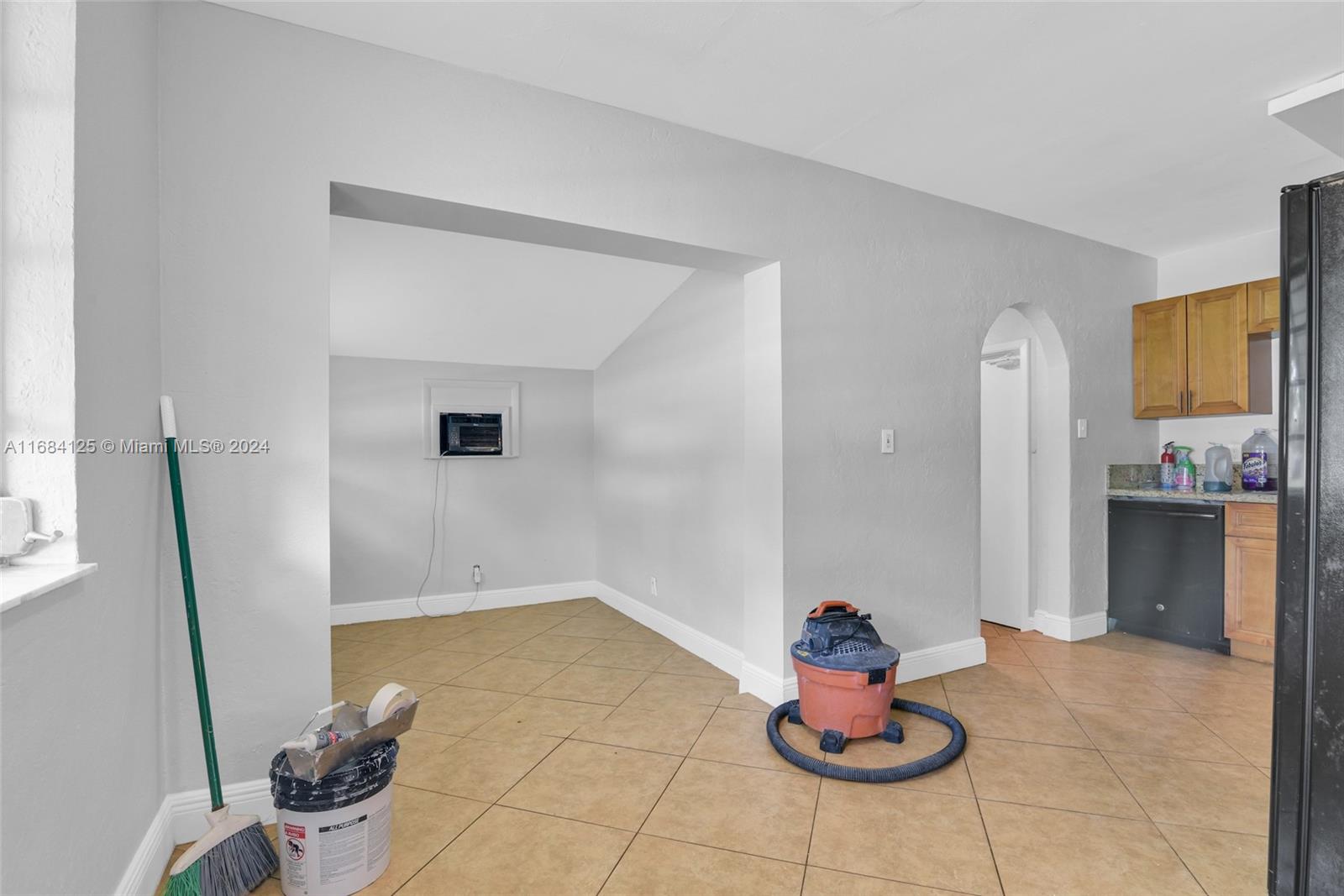4350 NW 59th St