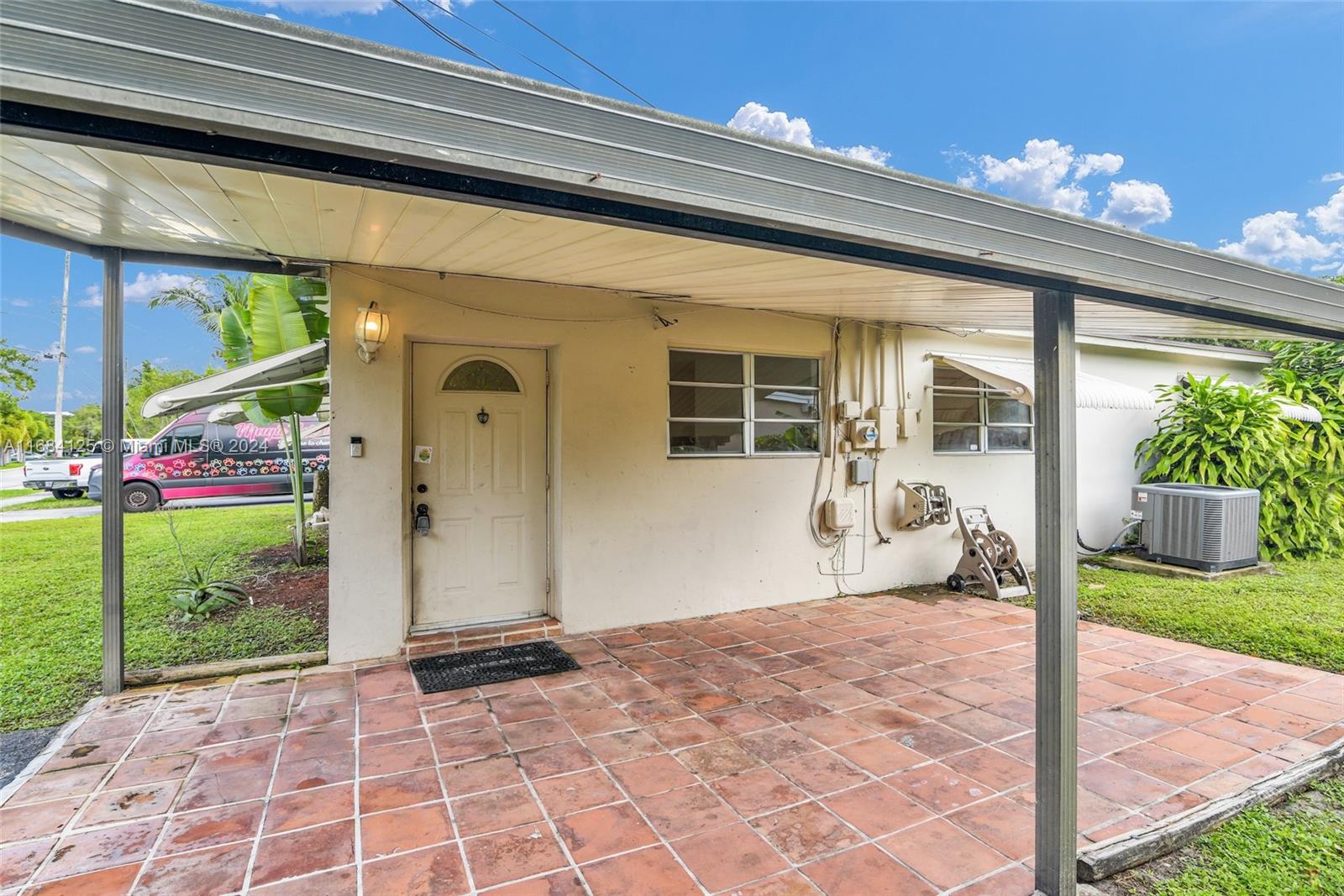 4350 NW 59th St