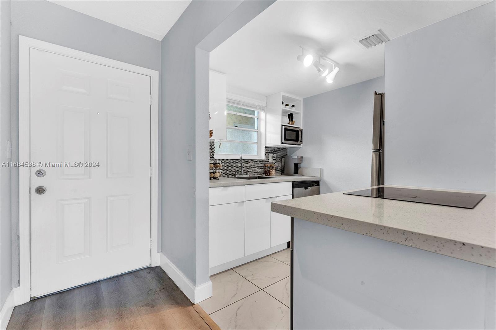 8600 SW 109th Ave # 207 Unit: 4-207