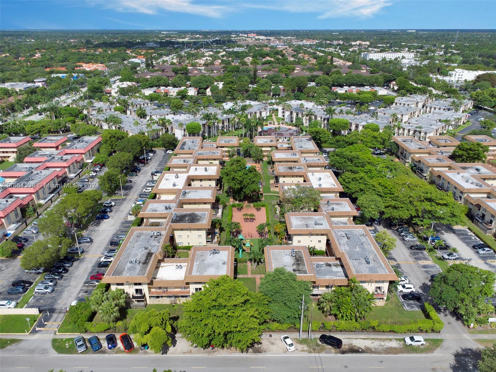 8600 SW 109th Ave # 207 Unit: 4-207