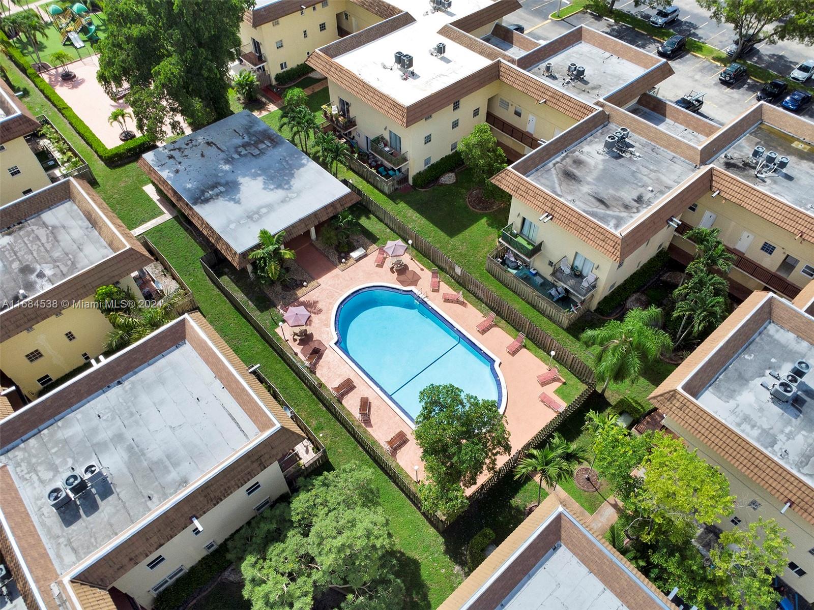 8600 SW 109th Ave # 207 Unit: 4-207