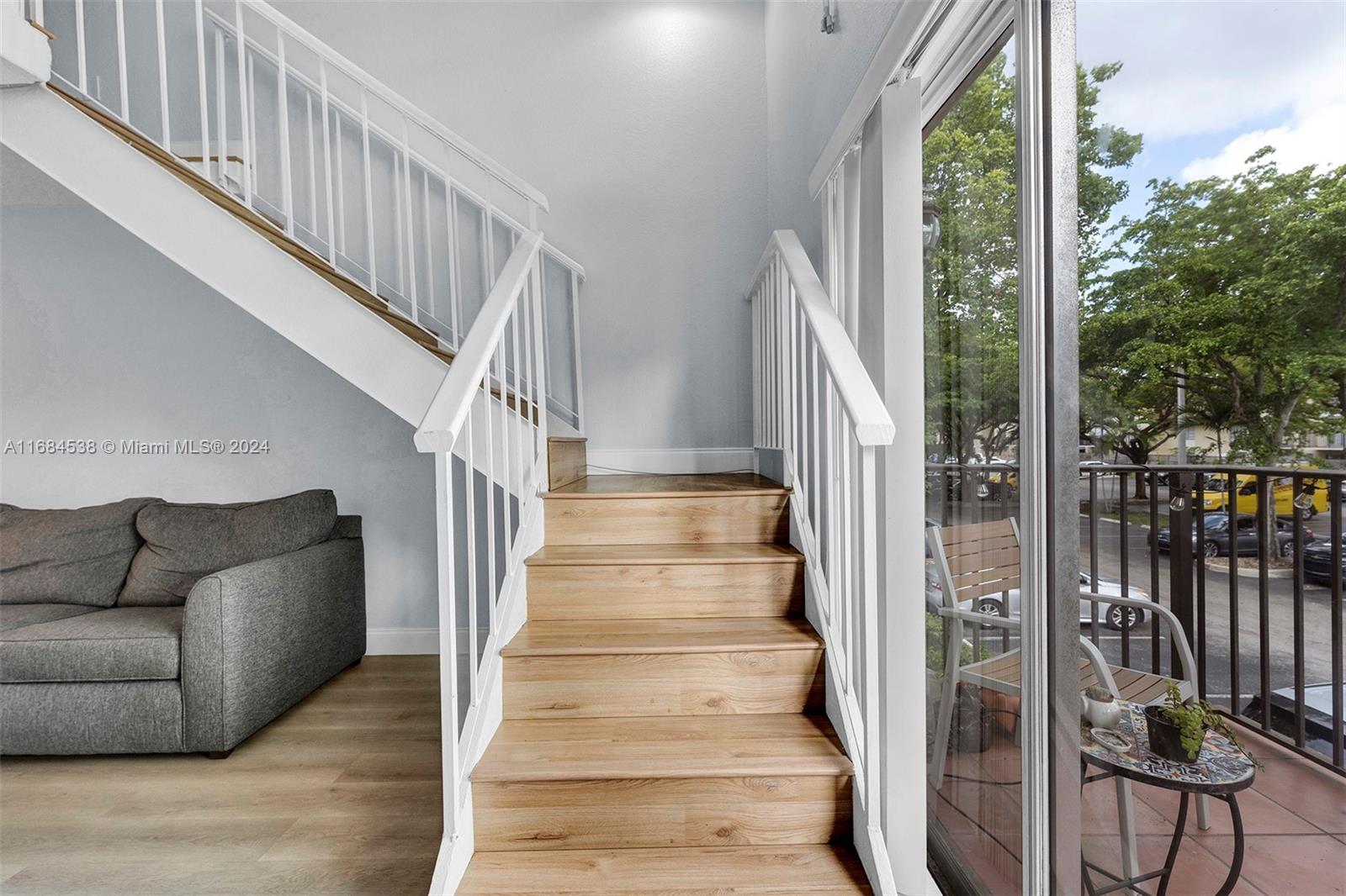 8600 SW 109th Ave # 207 Unit: 4-207