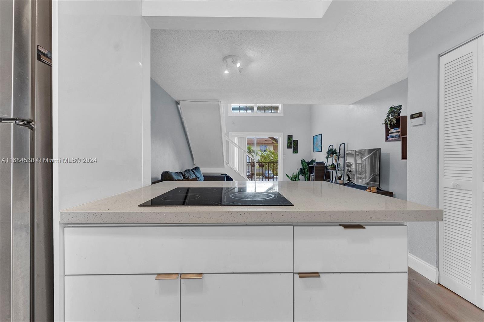 8600 SW 109th Ave # 207 Unit: 4-207