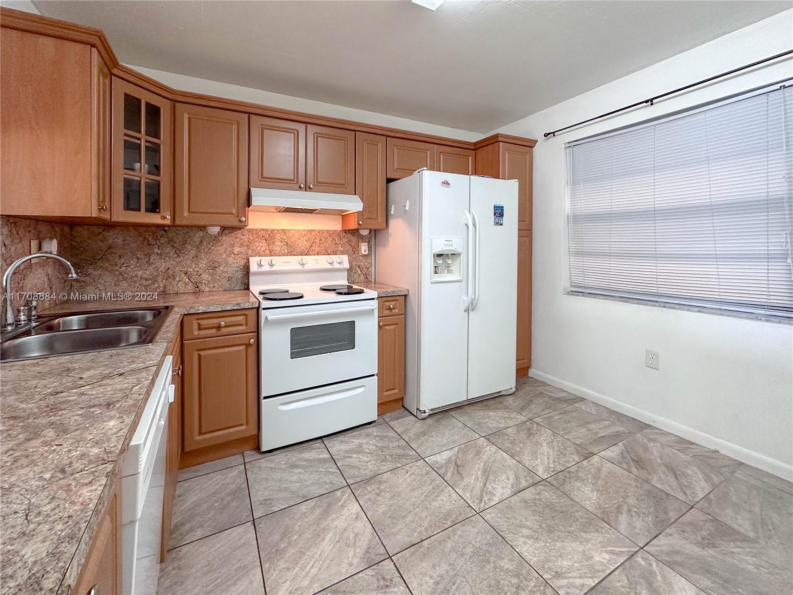 1100 Colony Point Cir # 218