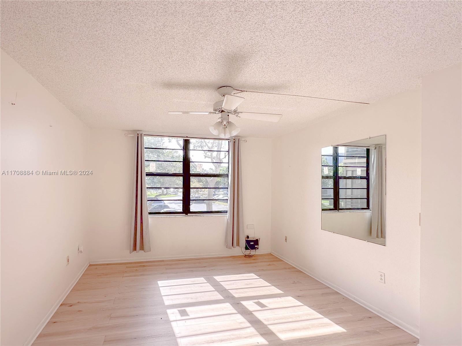 1100 Colony Point Cir # 218