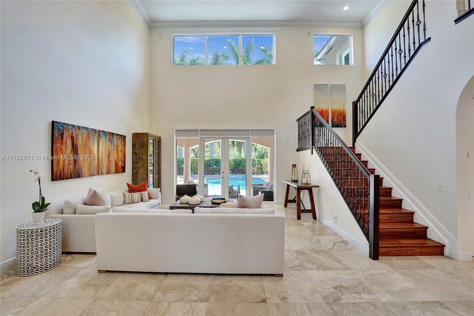 2481 Provence Cir