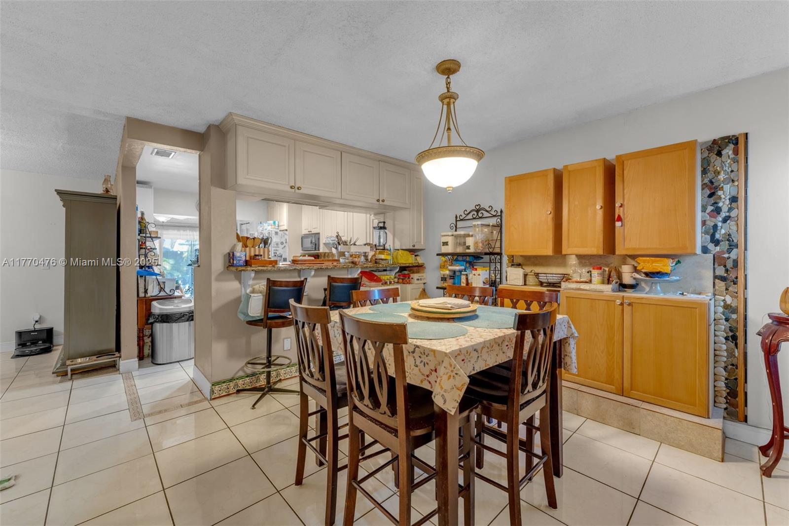 15157 SW 95th St