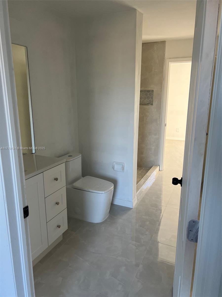 371 Portage Ave