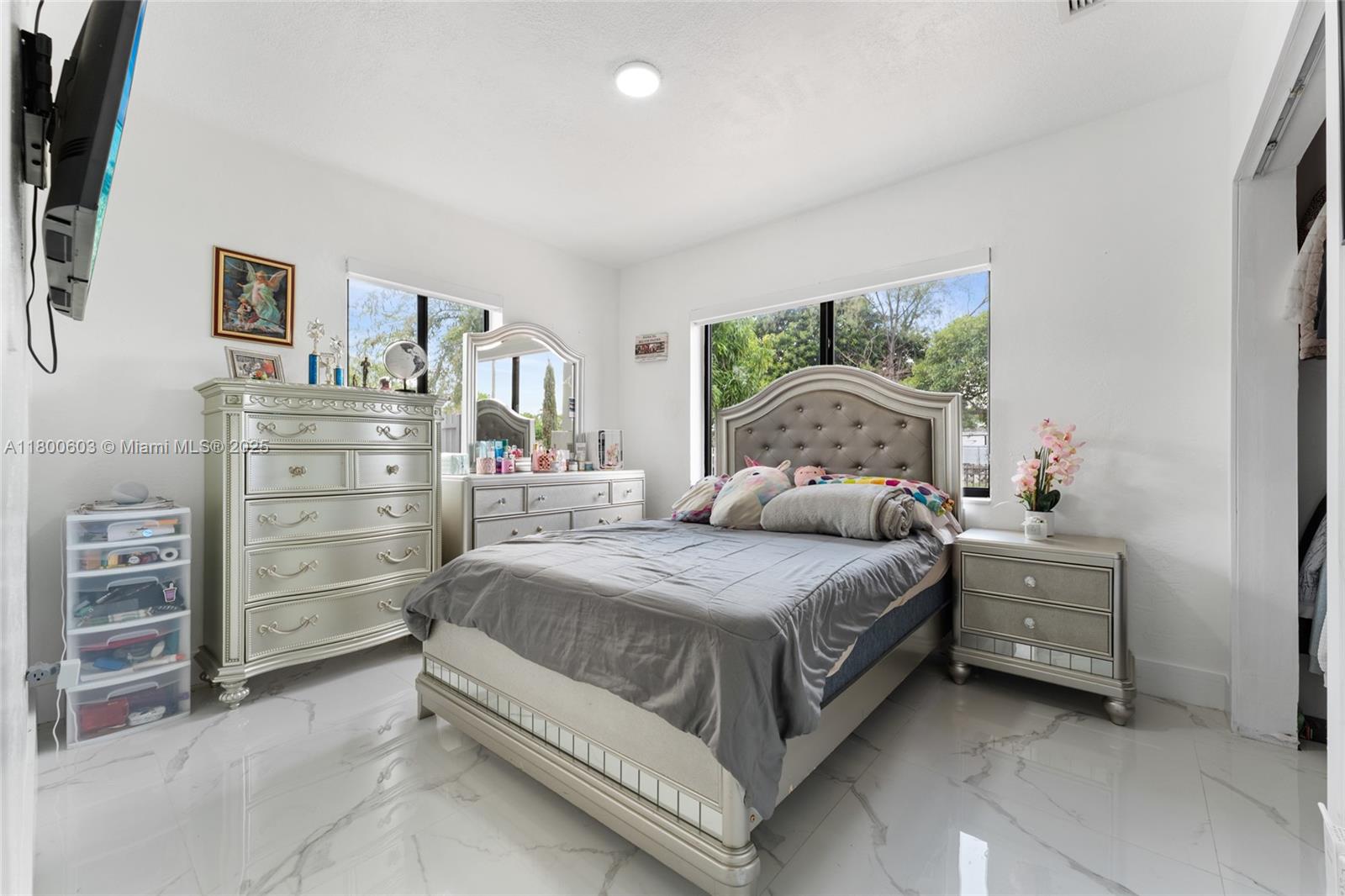 915 Atlantic Ave, Opa-Locka