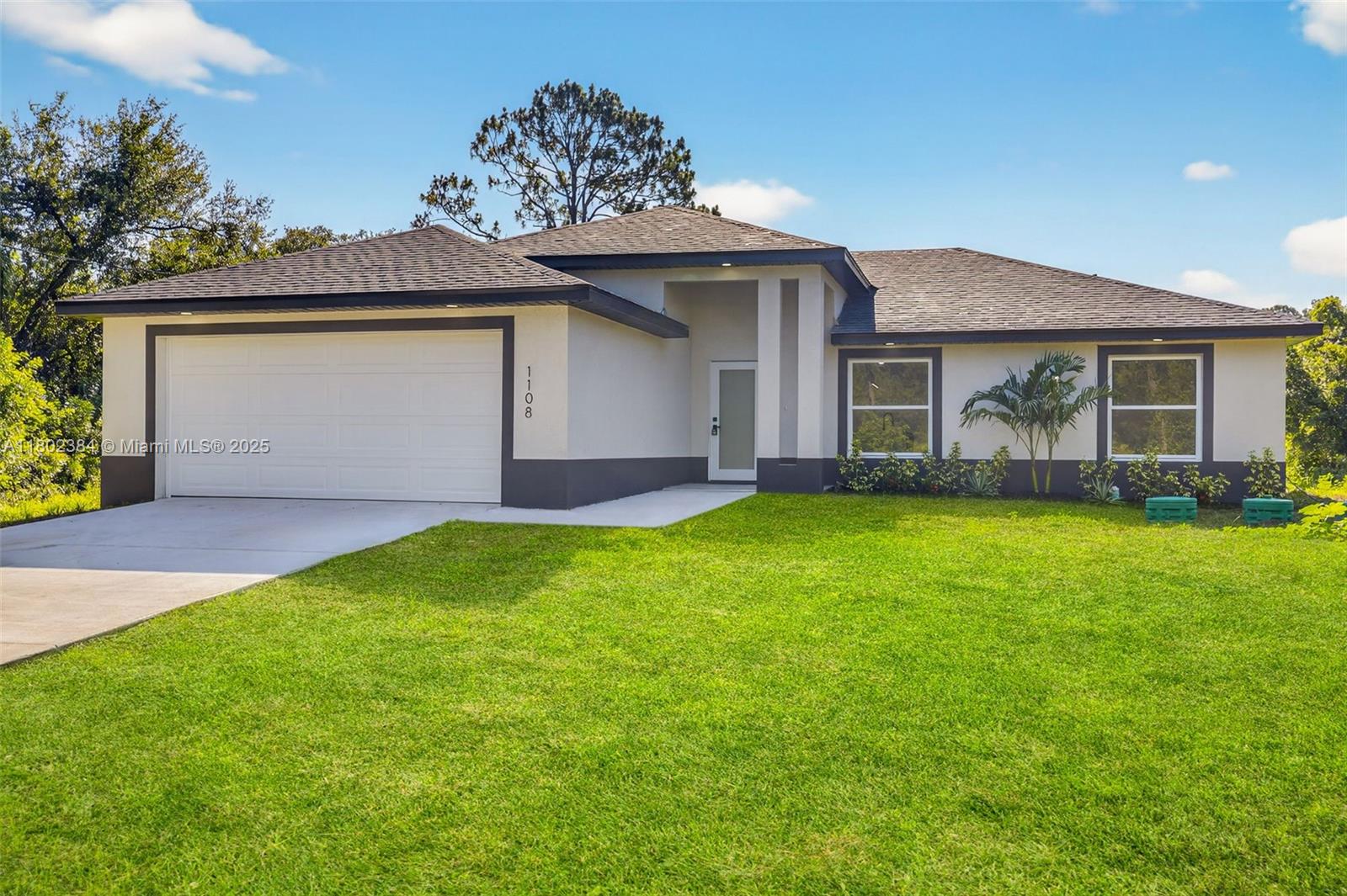 1108 Henry Ave