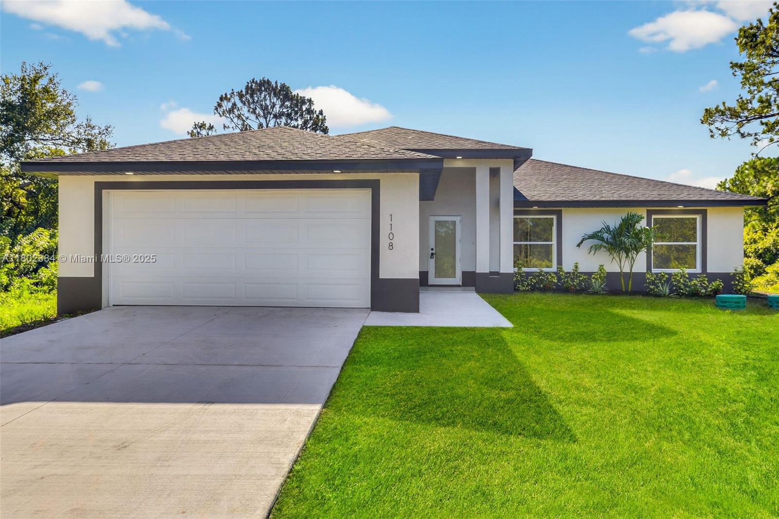 1108 Henry Ave