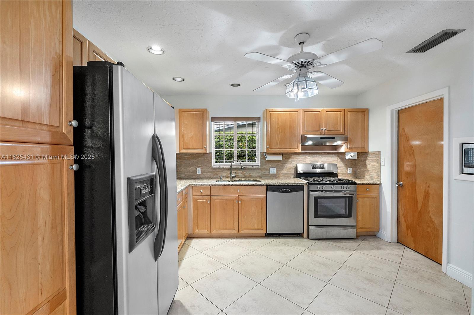 8220 NW 24th Ct