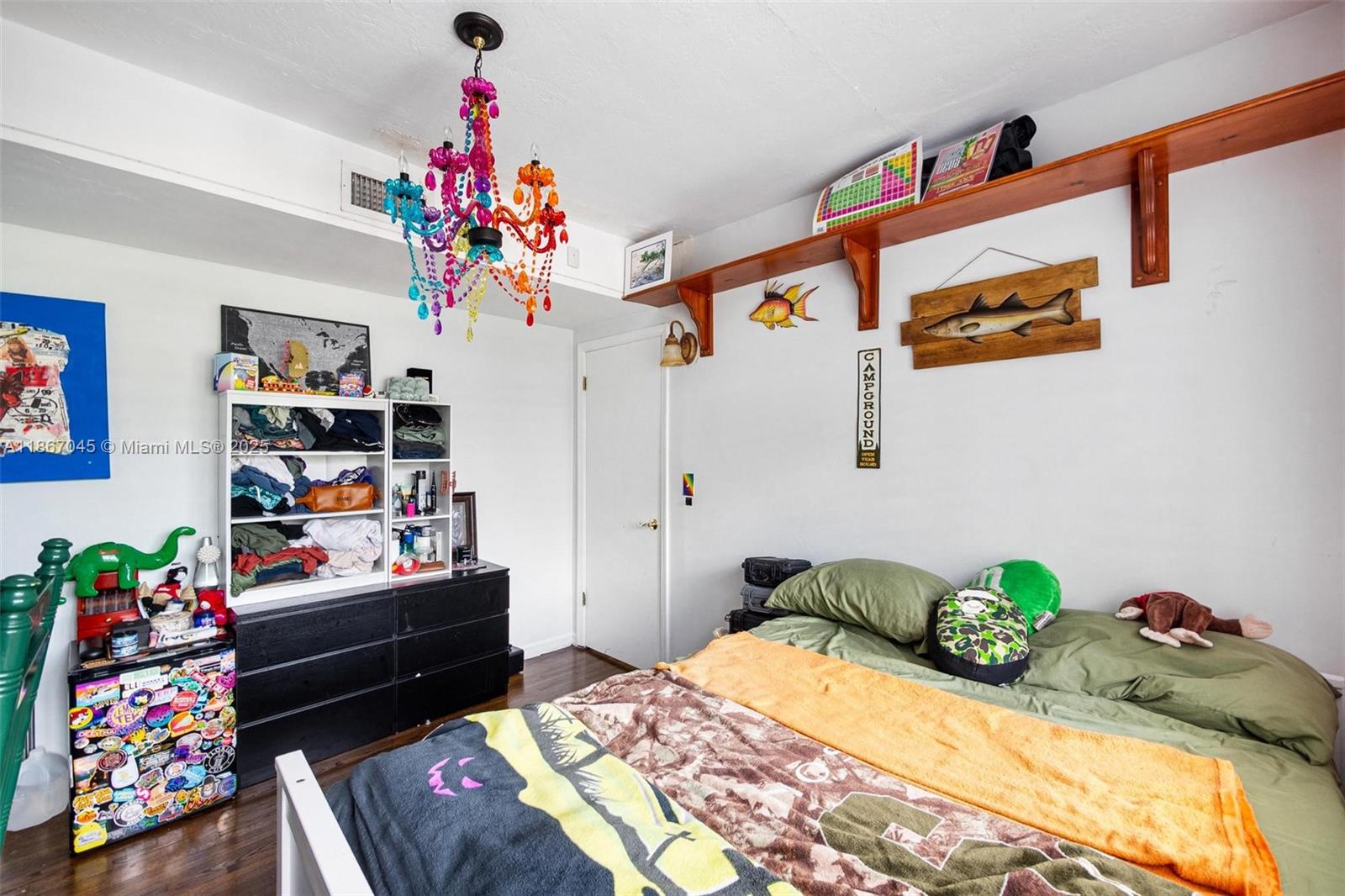 600 Oriole Ave