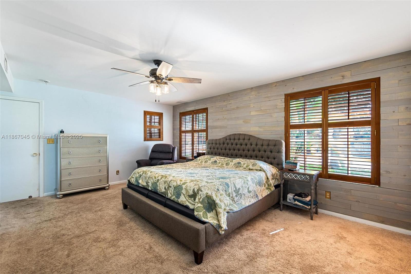 600 Oriole Ave