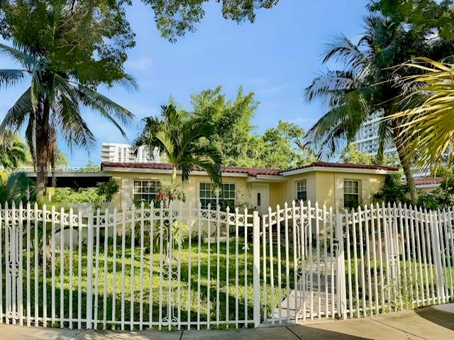 2701 SW 29th Ave