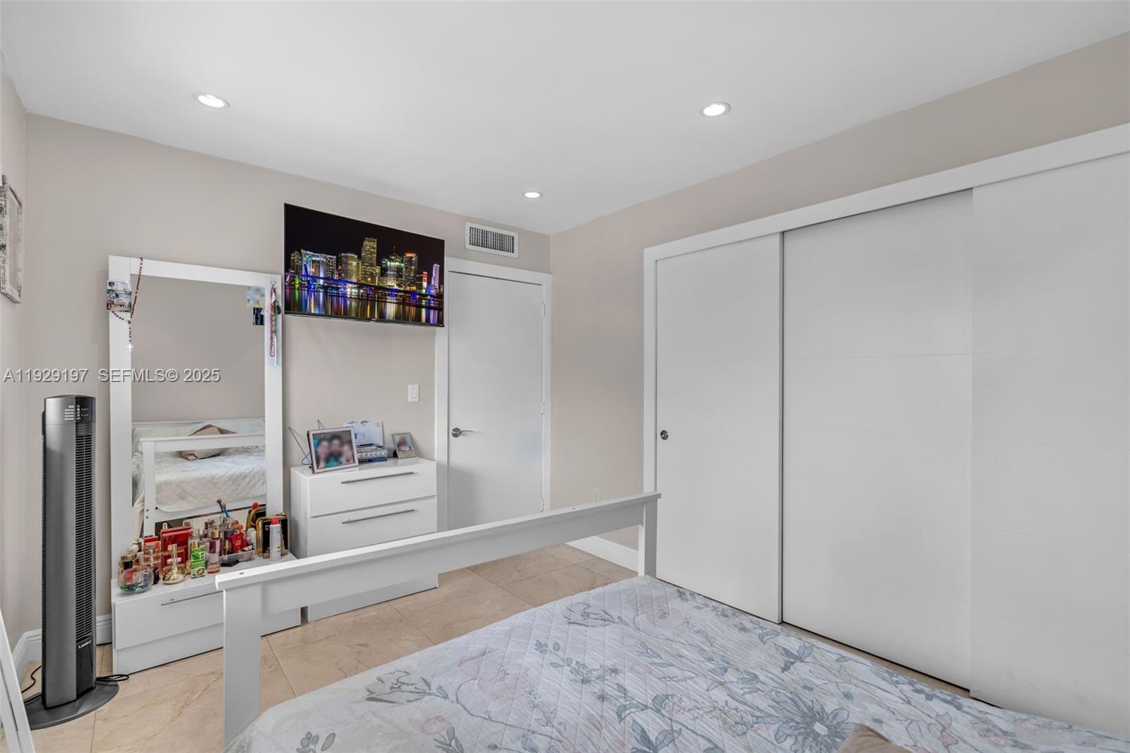 7430 Miami Lakes Dr Unit: E301