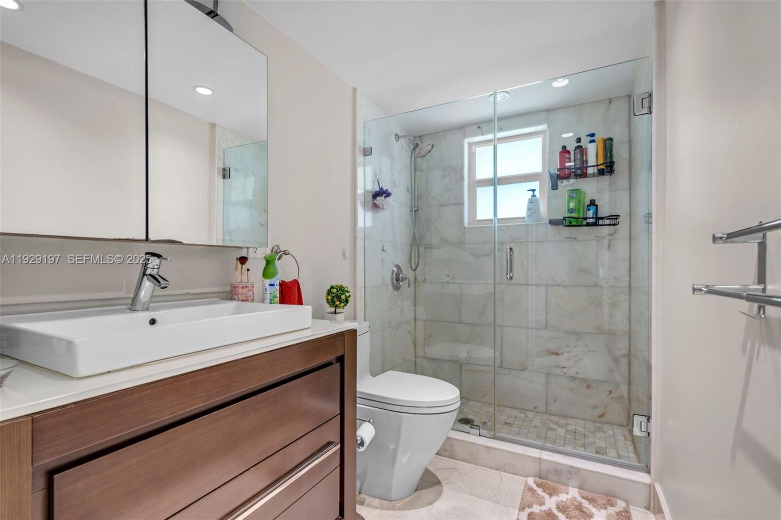 7430 Miami Lakes Dr Unit: E301