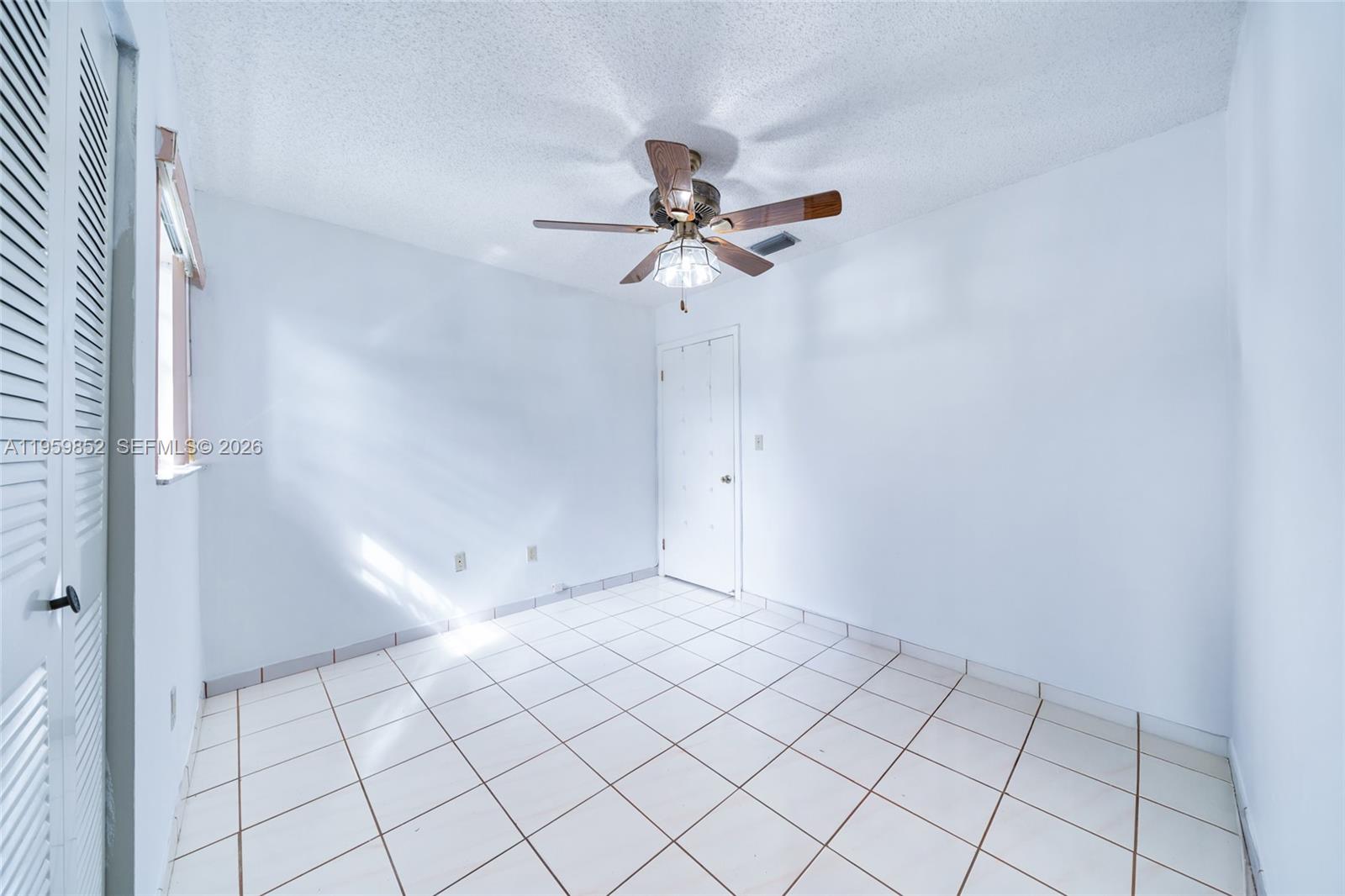 2755 W 74th St