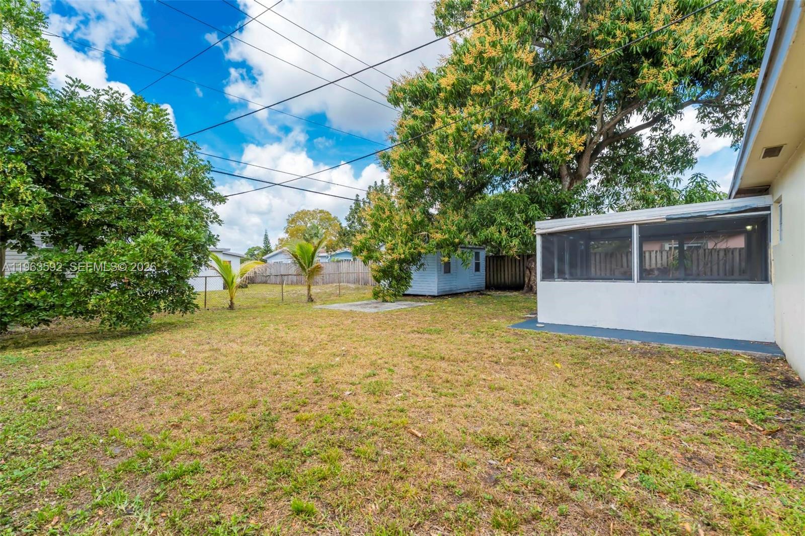 3430 N 65th Ave