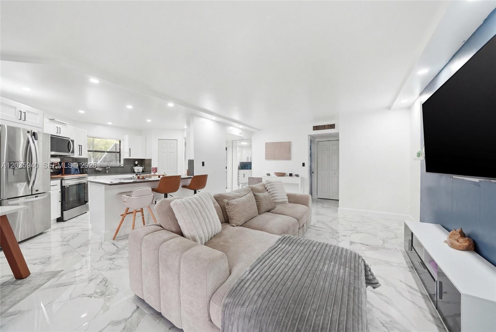 6855 W Broward Blvd # 212