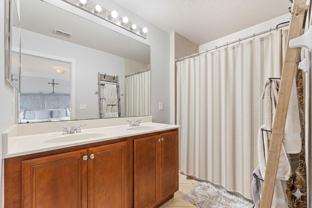 1939 SW Jamesport Drive, Port St. Lucie