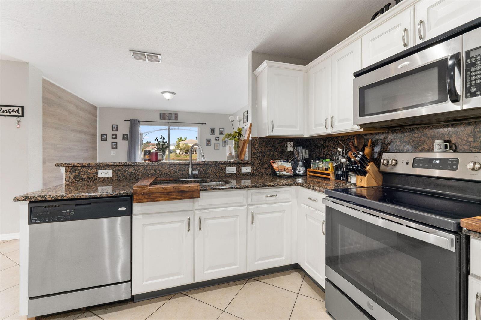 1939 SW Jamesport Drive, Port St. Lucie