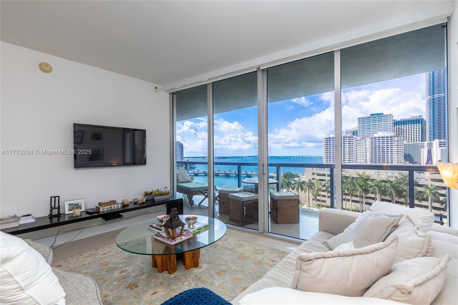 495 Brickell Ave # 1005