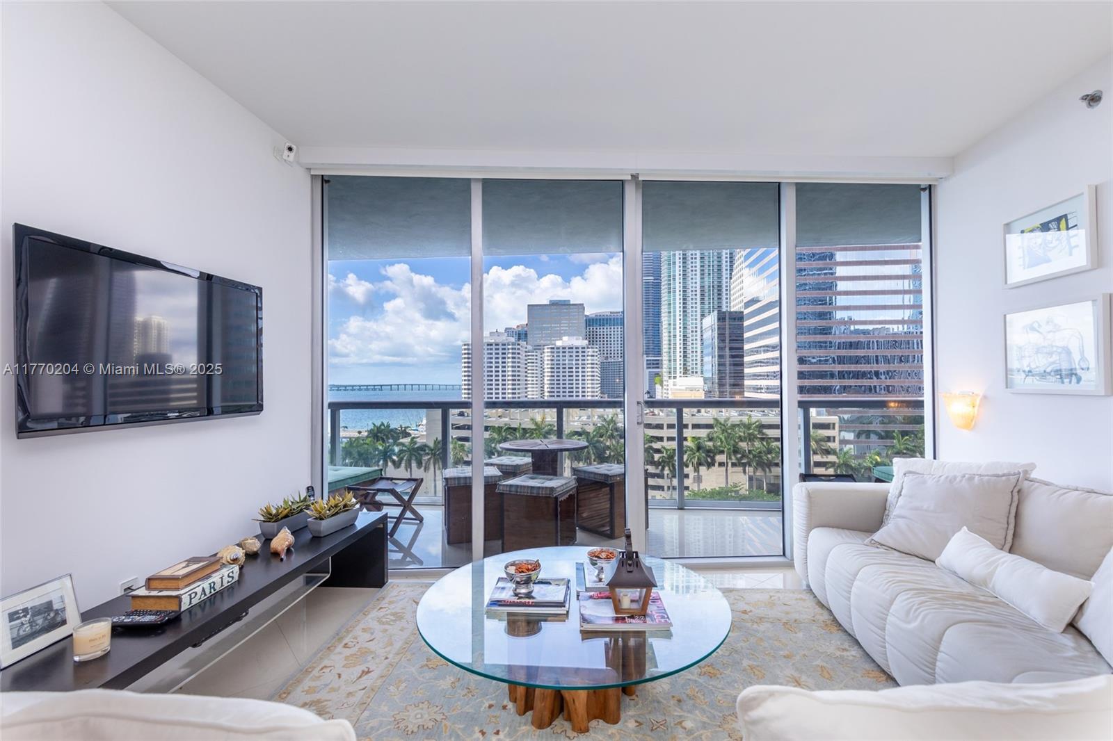 495 Brickell Ave # 1005