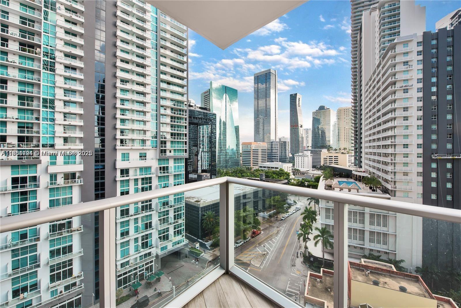 1100 S Miami Ave Unit: 1411