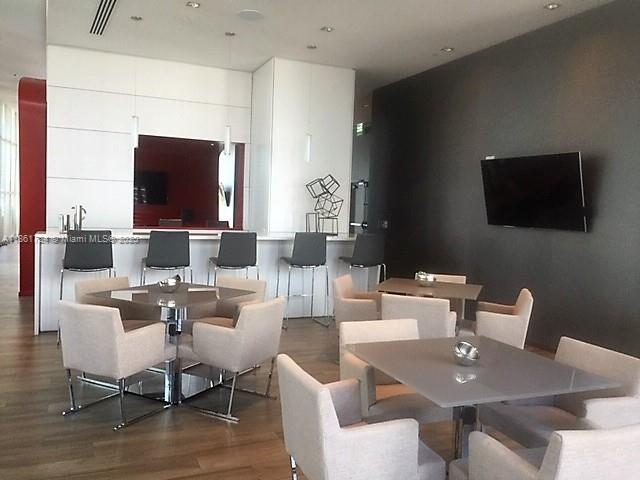 1100 S Miami Ave Unit: 1411