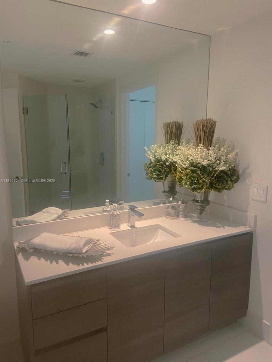 1100 S Miami Ave Unit: 1411