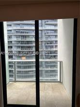 1010 Brickell Ave # 4709