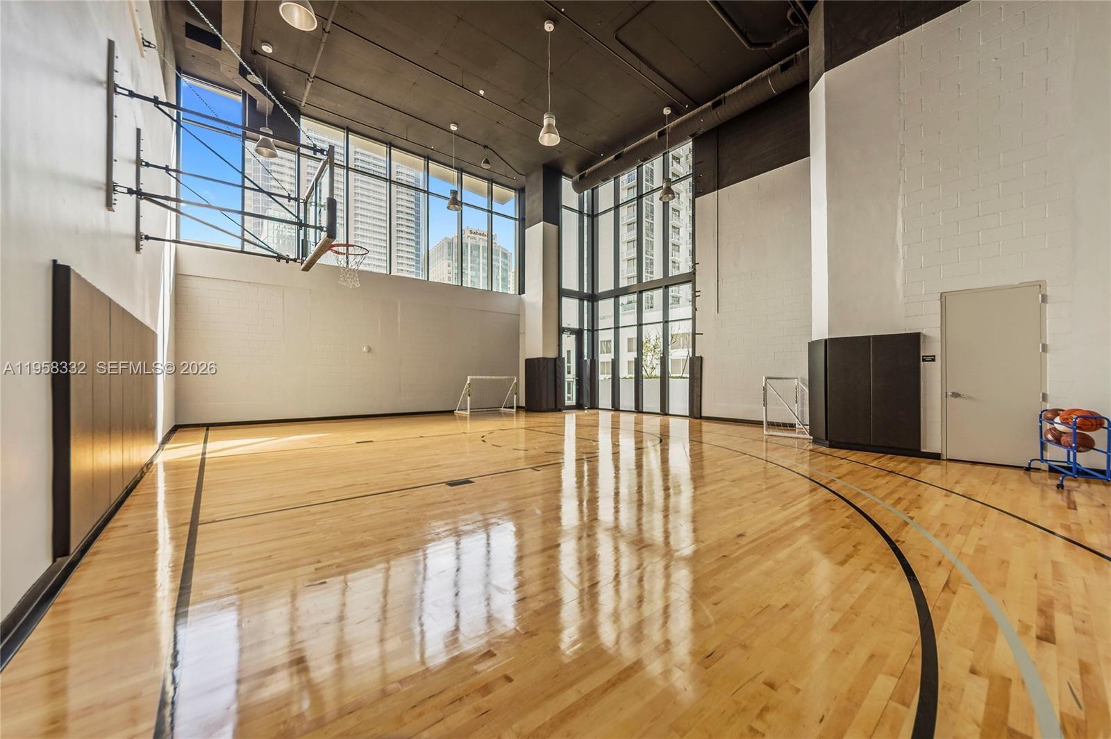 1010 Brickell Ave # 4709