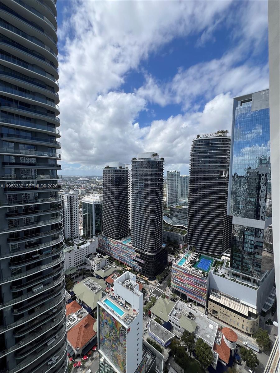 1010 Brickell Ave # 4709